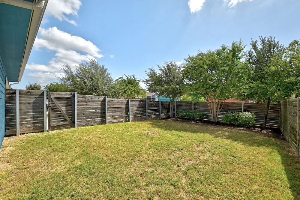 8821 Cattle Baron Path Austin, TX 78747