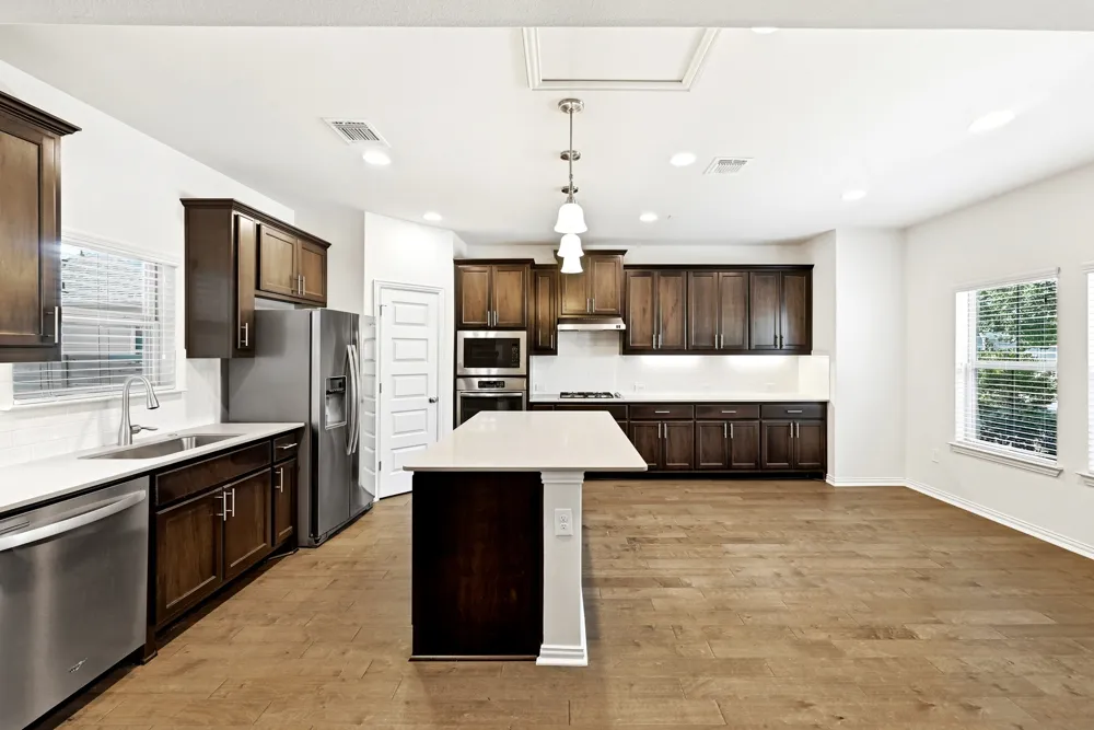 8821 Cattle Baron Path Austin, TX 78747