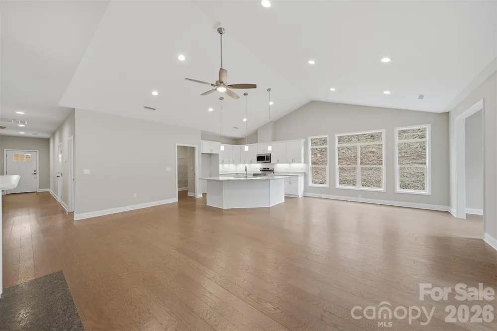 827C Wynnshire Drive #66 Hickory, NC 28601