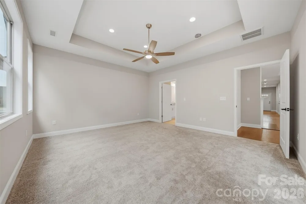 827C Wynnshire Drive #66 Hickory, NC 28601