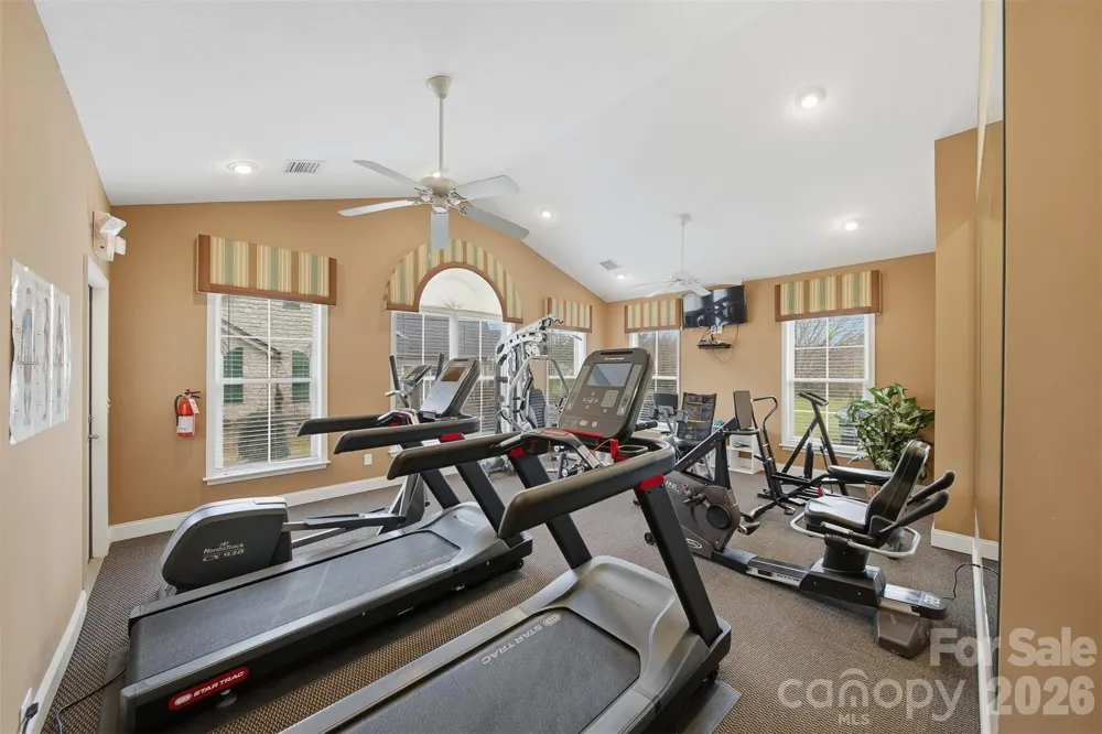 827C Wynnshire Drive #66 Hickory, NC 28601
