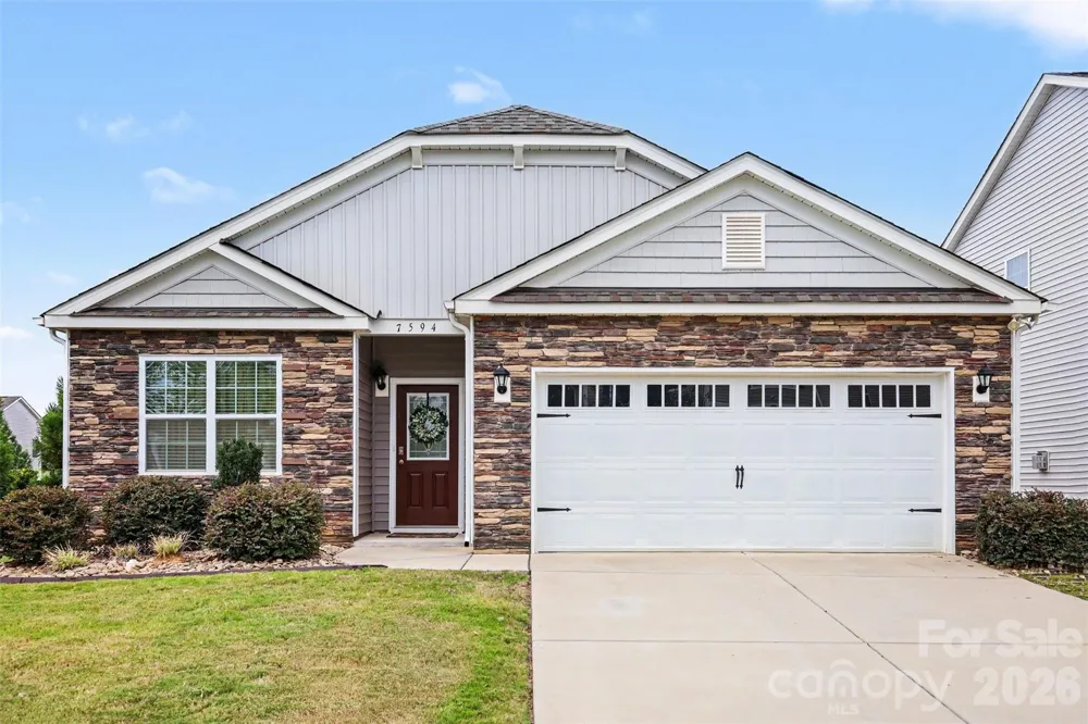 7594 Stonehouse Drive Gastonia, NC 28056