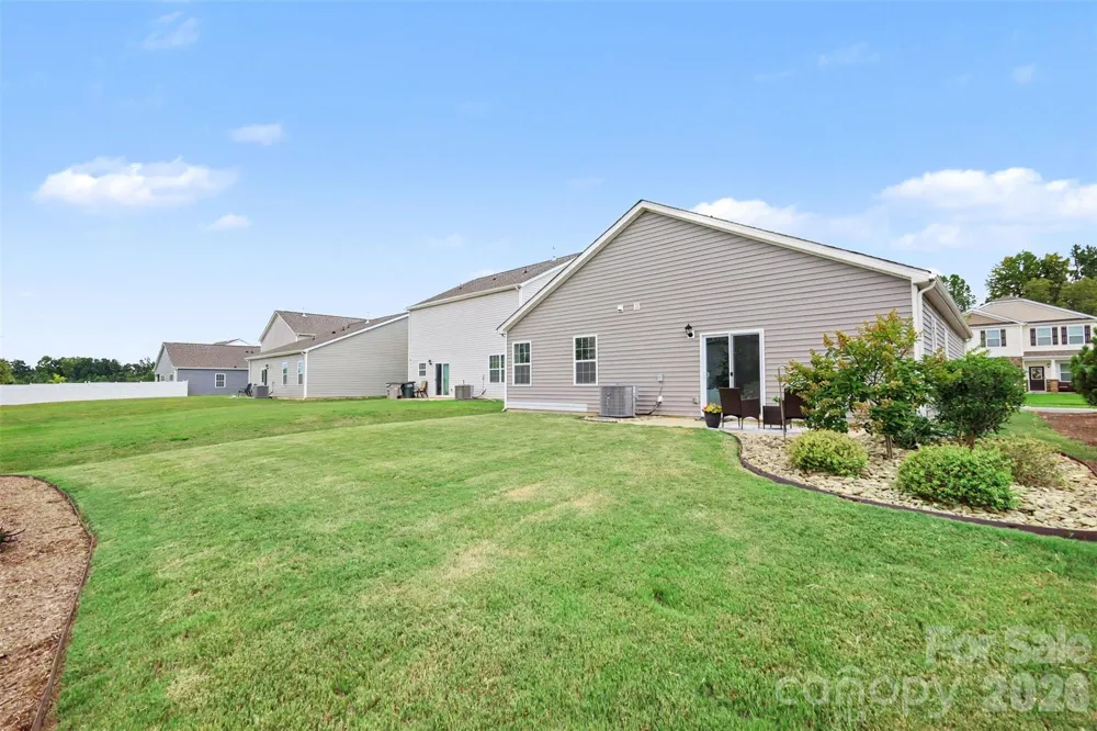 7594 Stonehouse Drive Gastonia, NC 28056