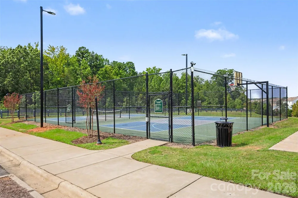 7594 Stonehouse Drive Gastonia, NC 28056