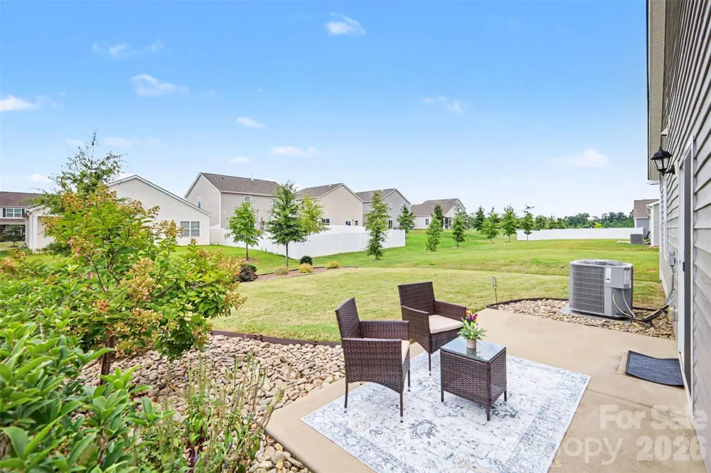 7594 Stonehouse Drive Gastonia, NC 28056