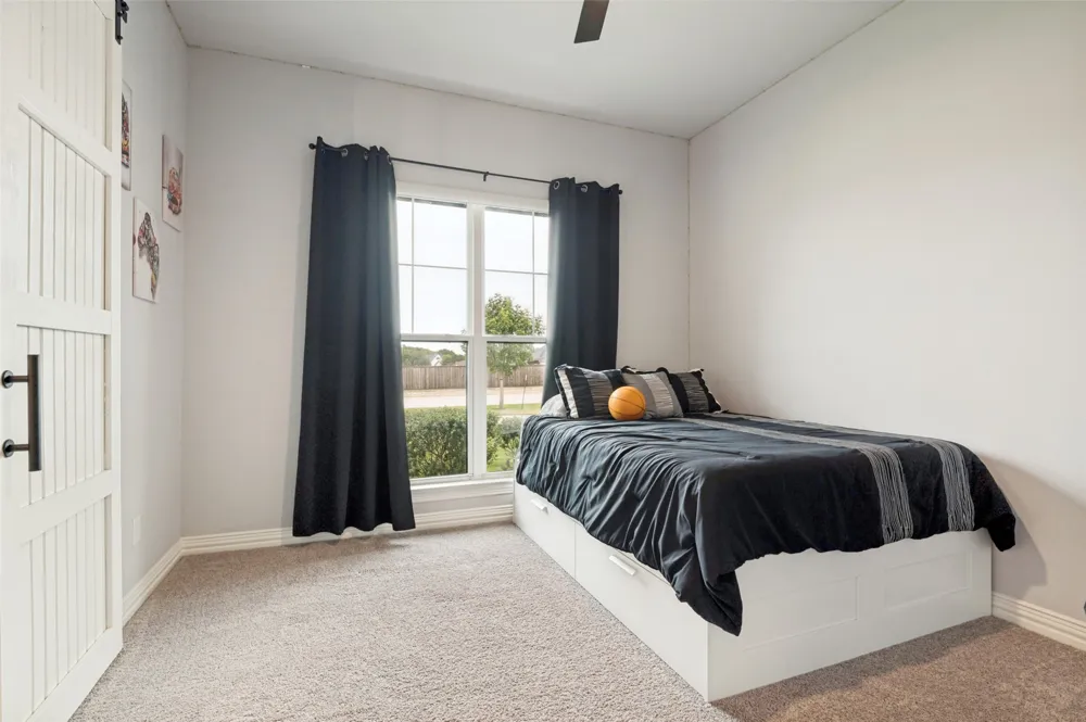 5850 Harper Drive Midlothian, TX 76065