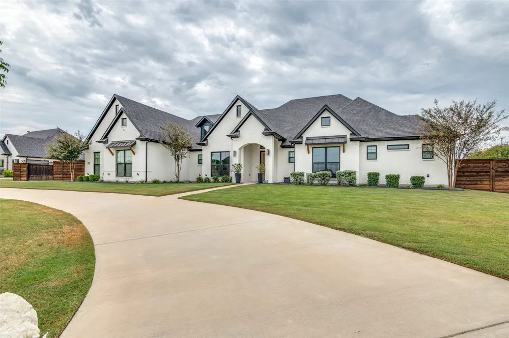 5850 Harper Drive Midlothian, TX 76065