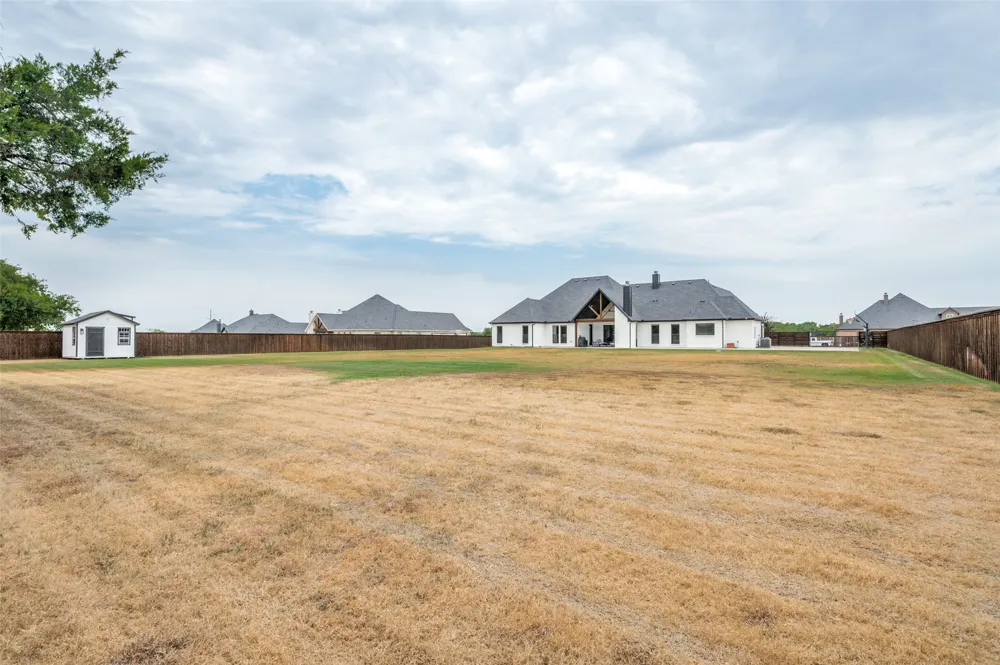5850 Harper Drive Midlothian, TX 76065
