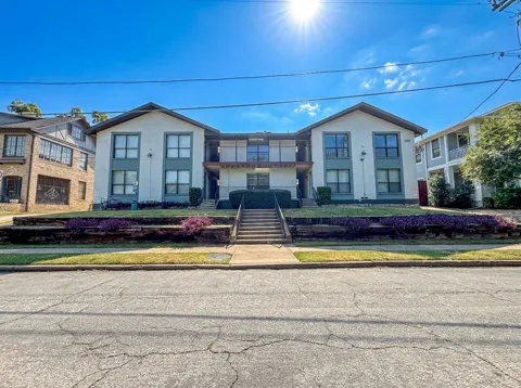 808 Blaylock Drive #201