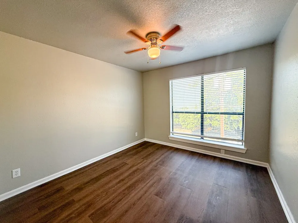 808 Blaylock Drive #201 Dallas, TX 75203