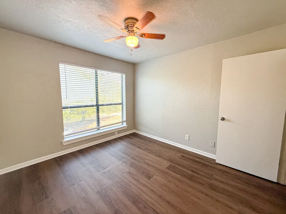 808 Blaylock Drive #201 Dallas, TX 75203