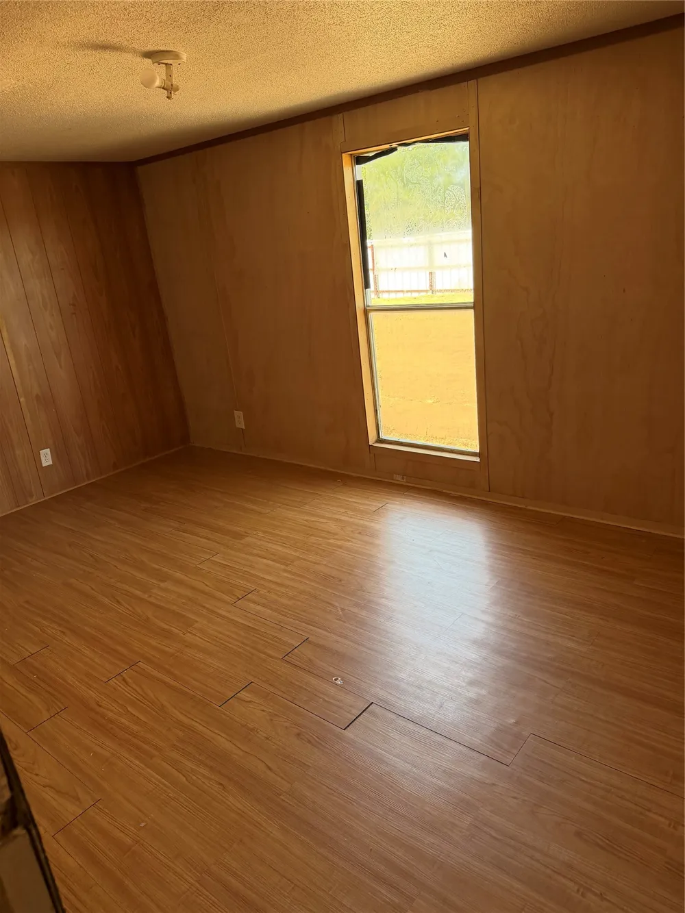 128 Rommel Court Springtown, TX 76082