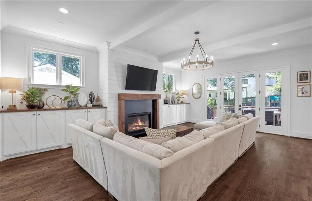 2986 Surrey Lane Atlanta, GA 30341