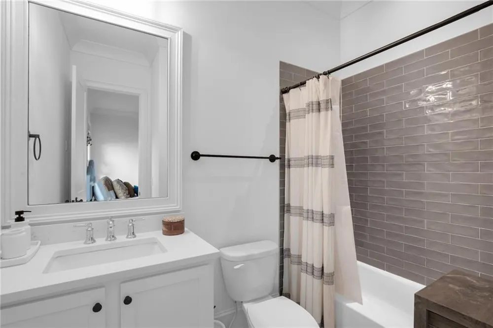 2986 Surrey Lane Atlanta, GA 30341