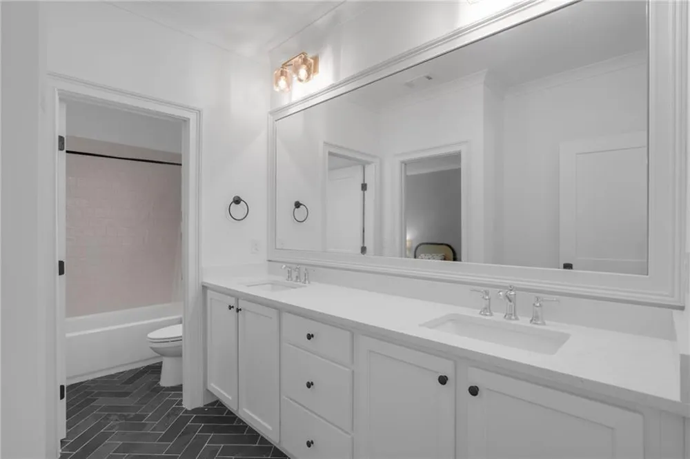 2986 Surrey Lane Atlanta, GA 30341