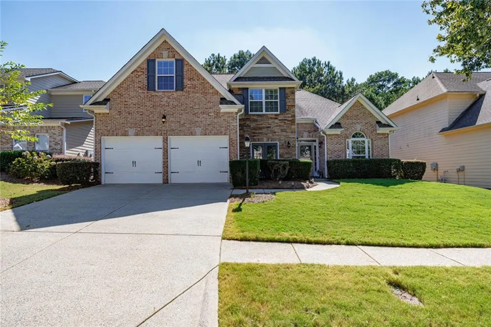 560 Roland Manor Drive Dacula, GA 30019