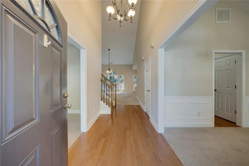 560 Roland Manor Drive Dacula, GA 30019