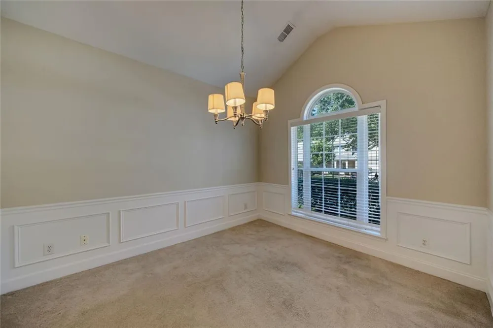 560 Roland Manor Drive Dacula, GA 30019
