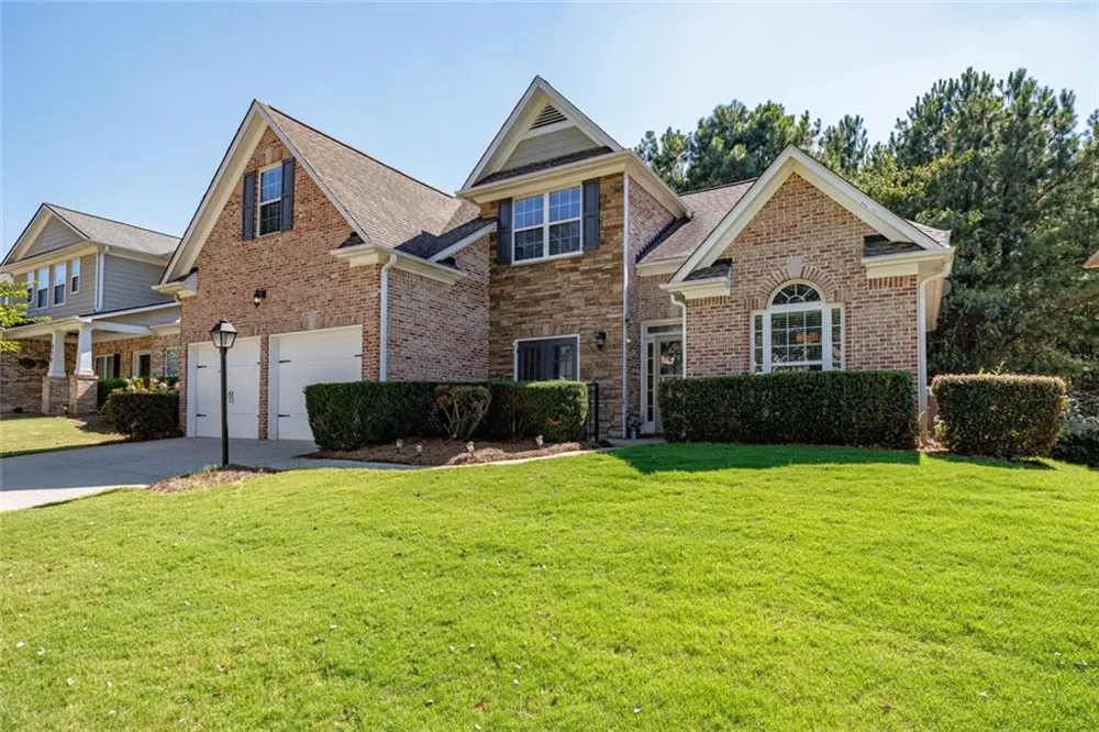560 Roland Manor Drive Dacula, GA 30019