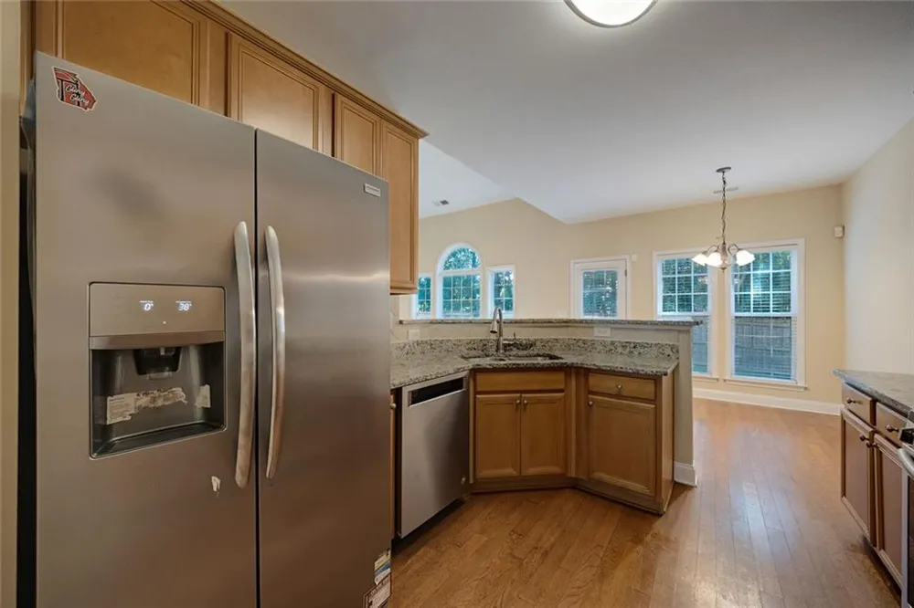560 Roland Manor Drive Dacula, GA 30019