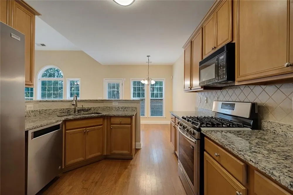 560 Roland Manor Drive Dacula, GA 30019