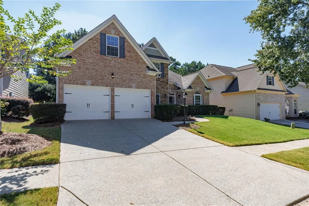 560 Roland Manor Drive Dacula, GA 30019