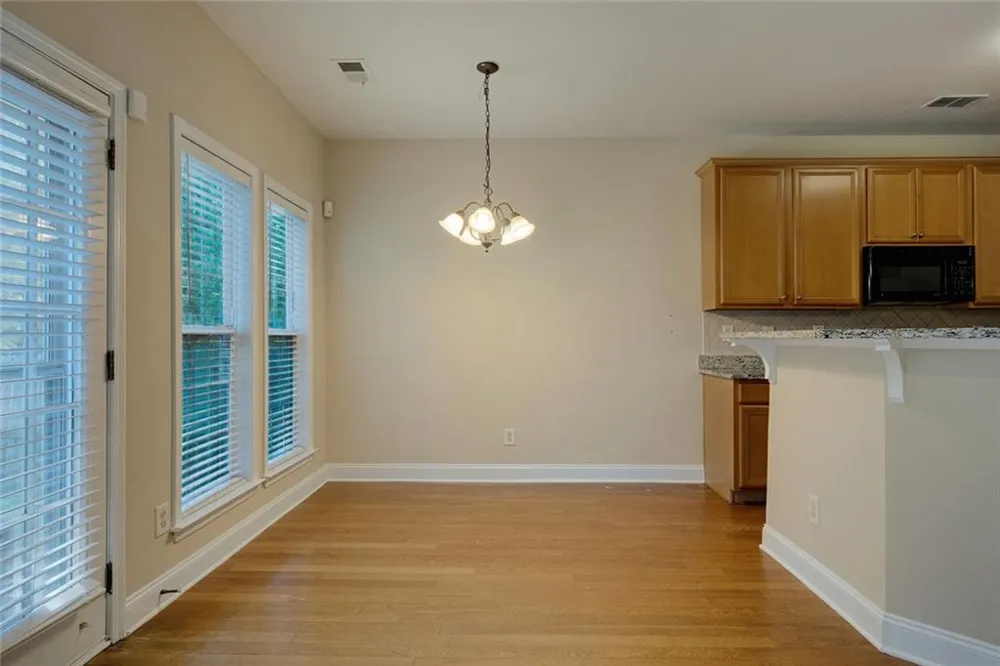560 Roland Manor Drive Dacula, GA 30019