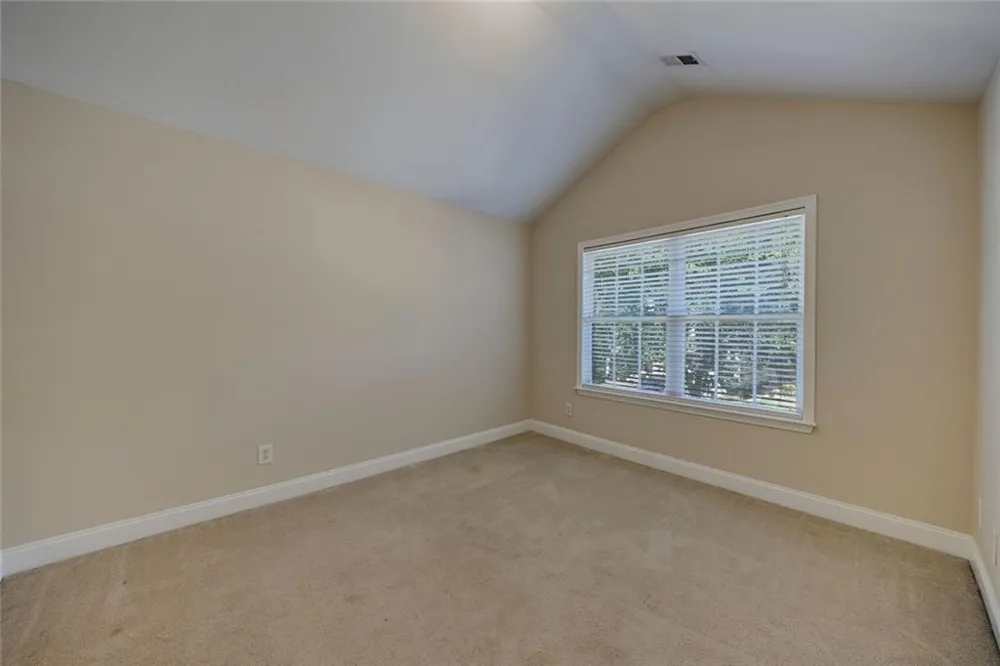 560 Roland Manor Drive Dacula, GA 30019