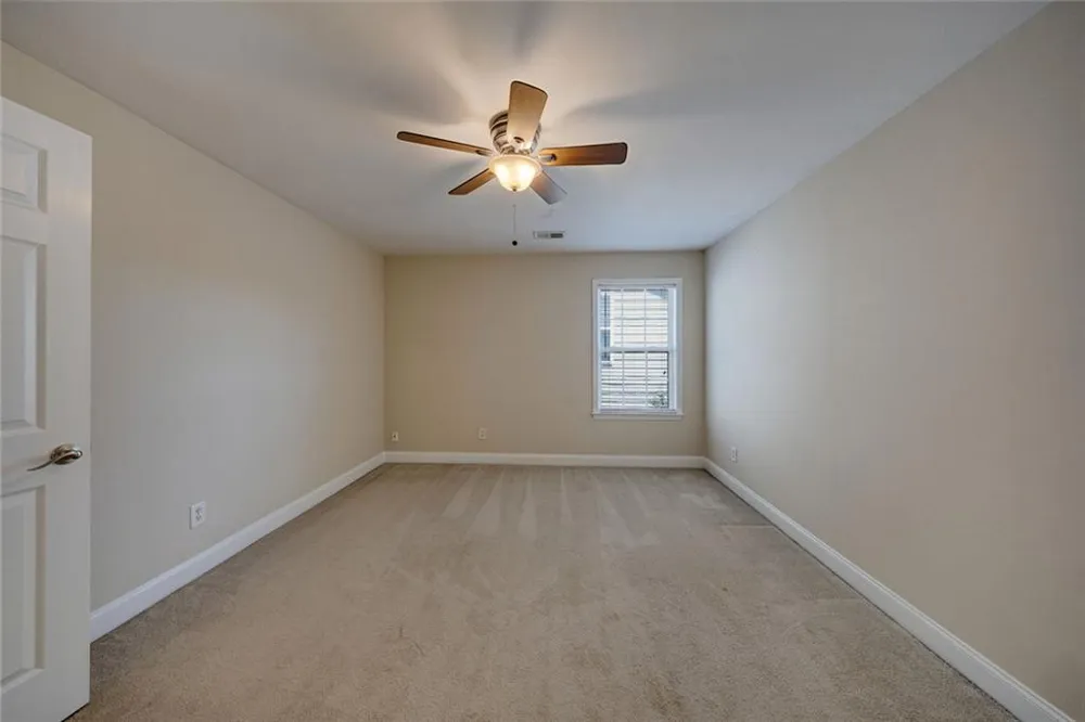 560 Roland Manor Drive Dacula, GA 30019