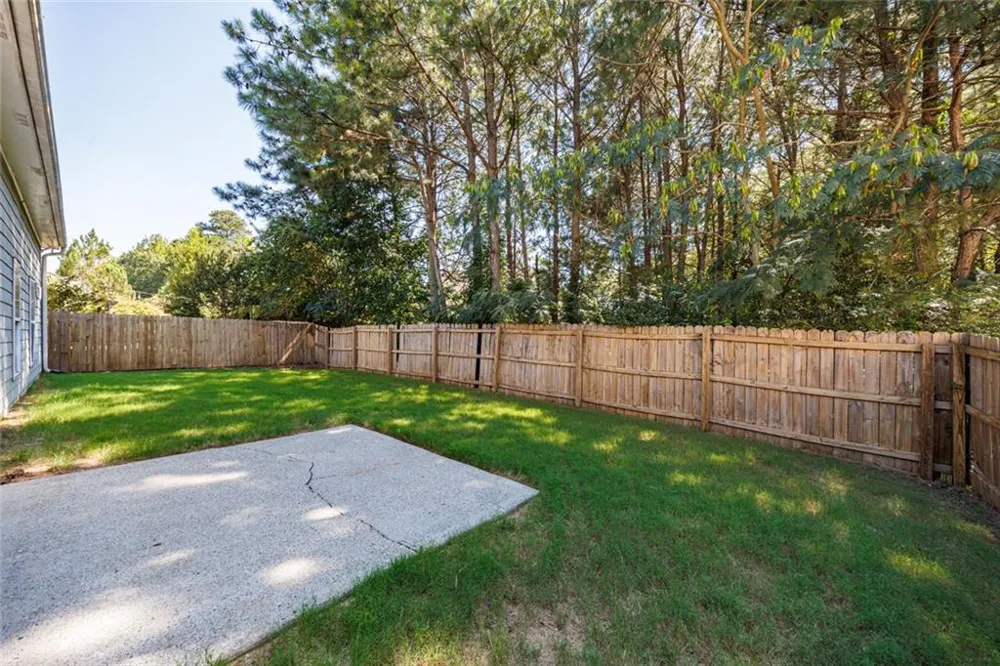 560 Roland Manor Drive Dacula, GA 30019