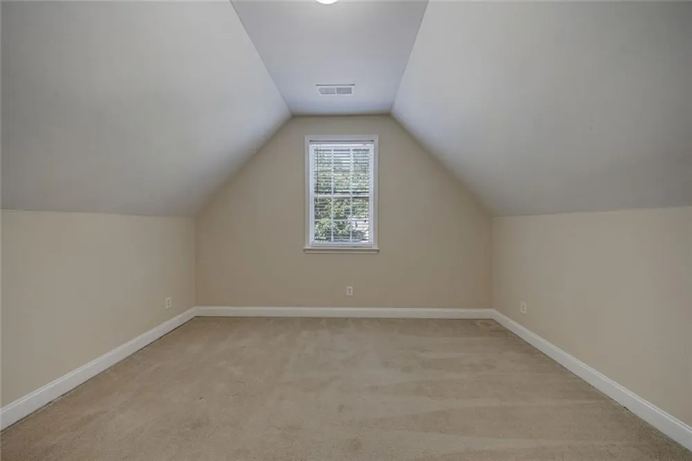 560 Roland Manor Drive Dacula, GA 30019