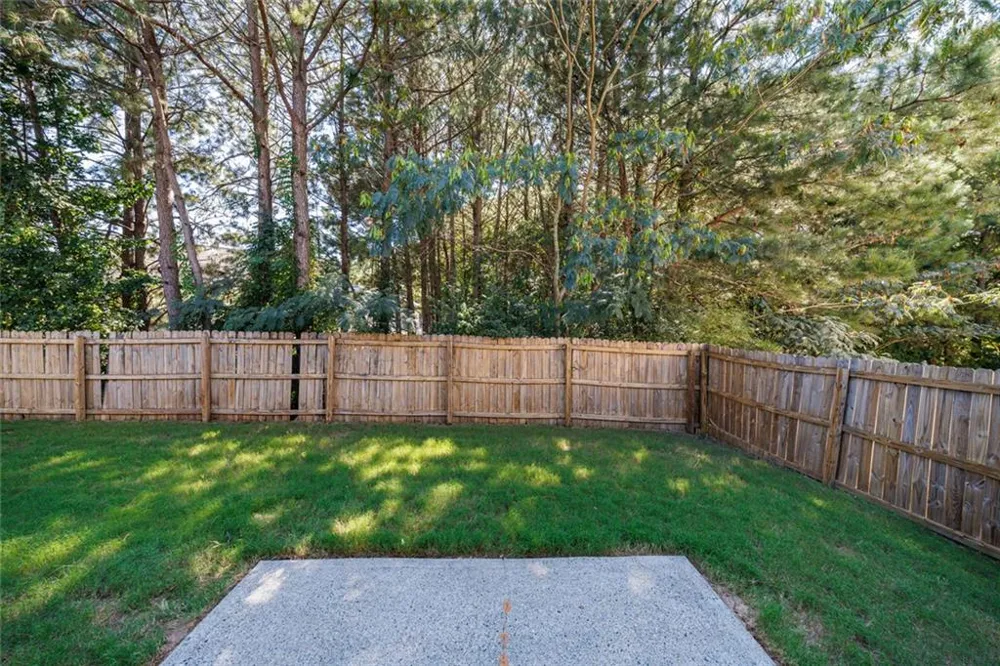 560 Roland Manor Drive Dacula, GA 30019