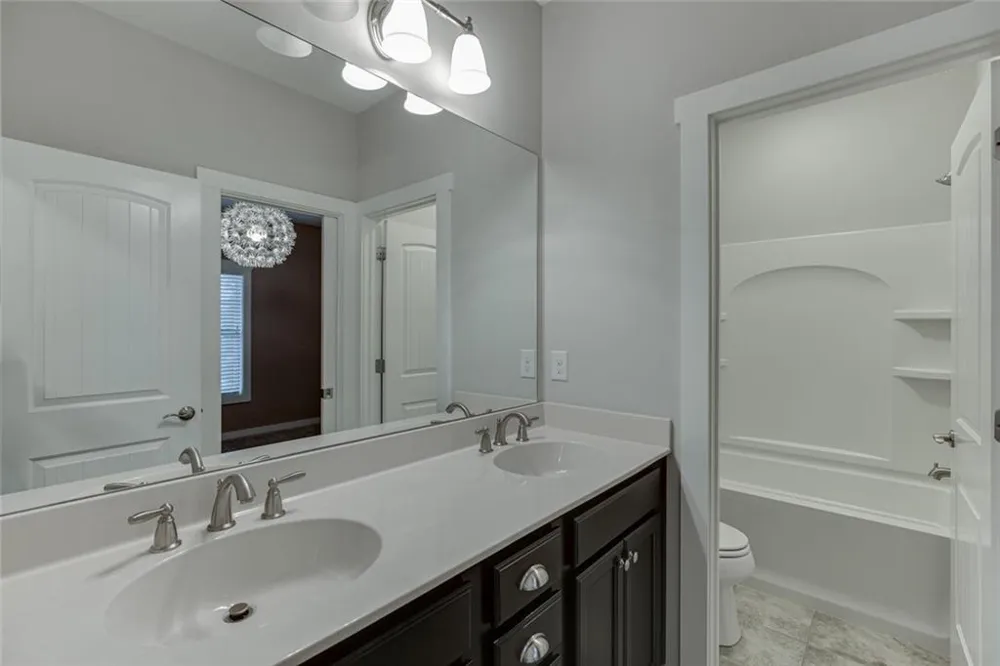 6454 Park Bench Place Hoschton, GA 30548