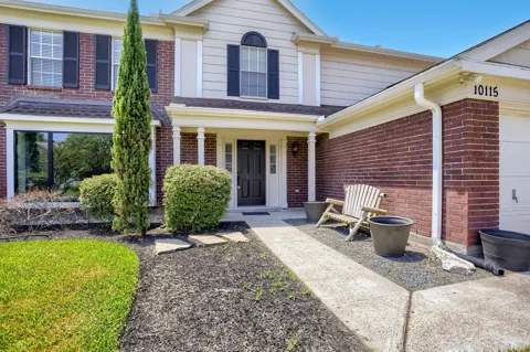 10115 Wayward Wind Lane