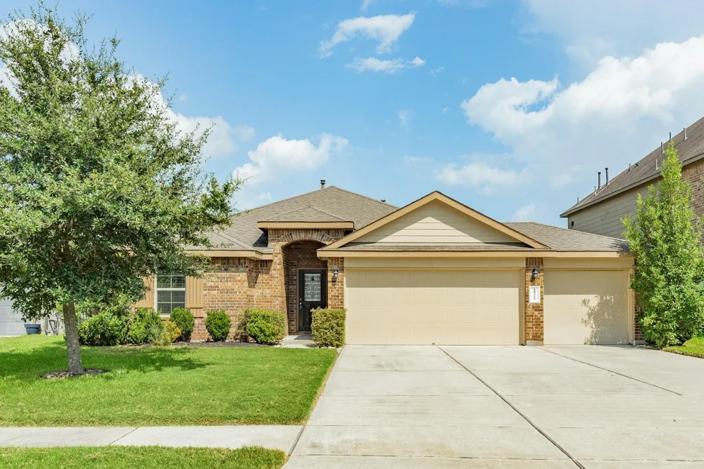 10323 Sill Prairie Drive Rosharon, TX 77583