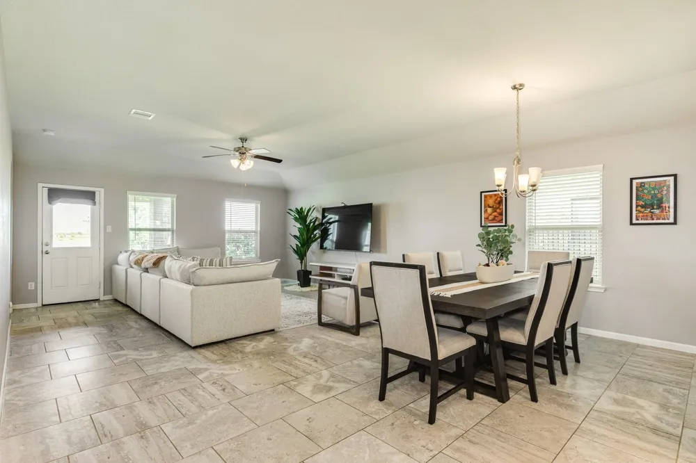 10323 Sill Prairie Drive Rosharon, TX 77583