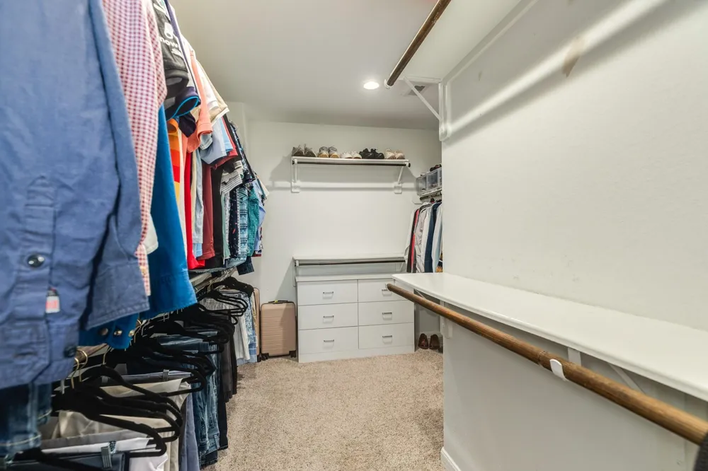 10323 Sill Prairie Drive Rosharon, TX 77583