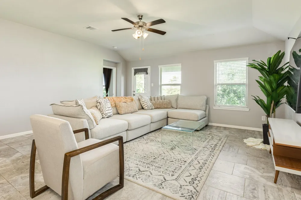 10323 Sill Prairie Drive Rosharon, TX 77583