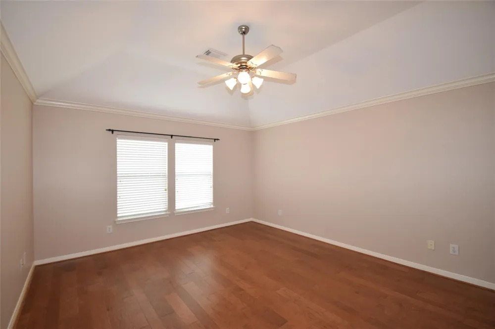 722 Memorial Heights Drive Houston, TX 77007