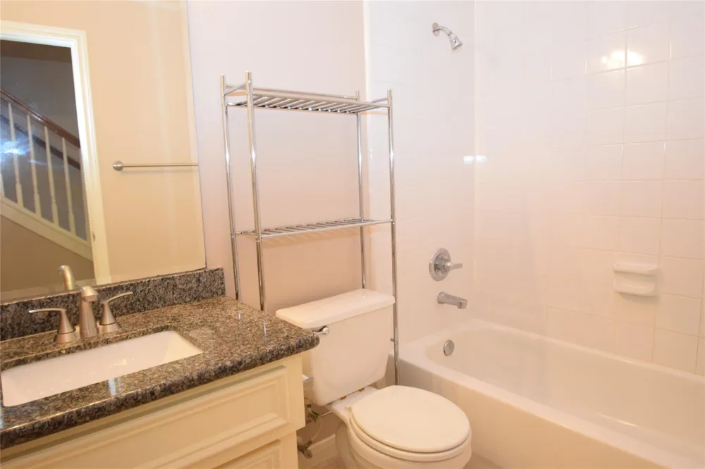 722 Memorial Heights Drive Houston, TX 77007