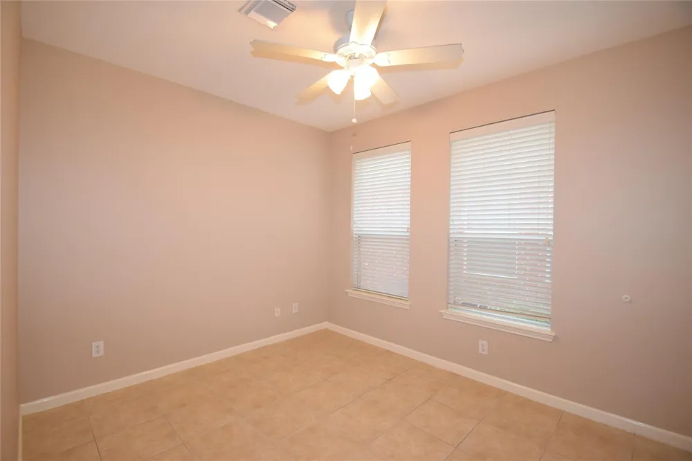722 Memorial Heights Drive Houston, TX 77007