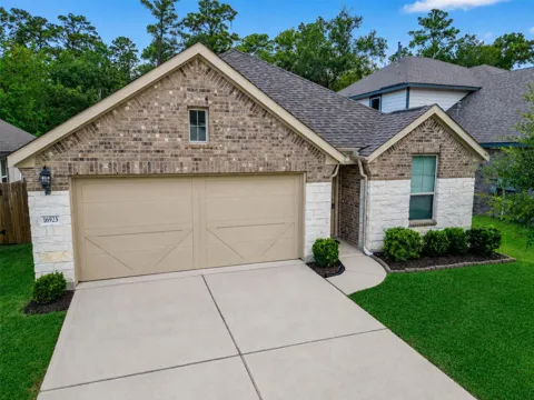 16923 Lagos Lane