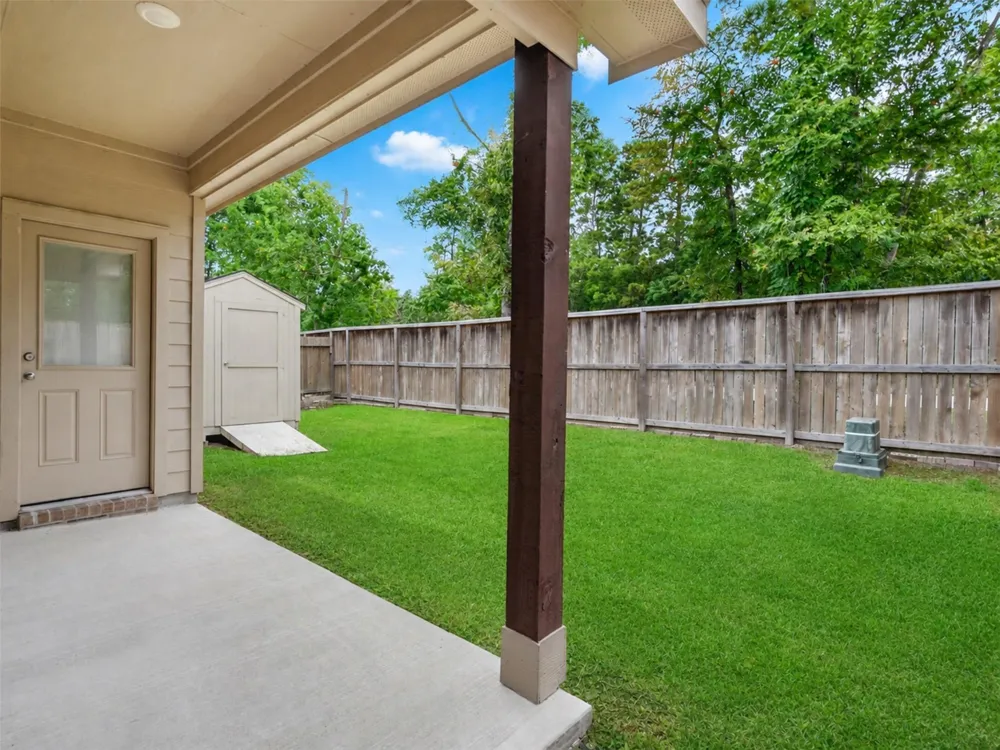 16923 Lagos Lane Crosby, TX 77532