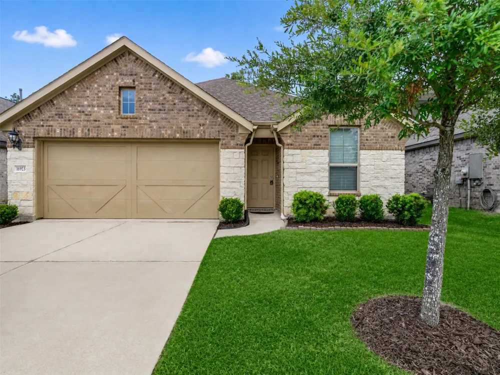 16923 Lagos Lane Crosby, TX 77532