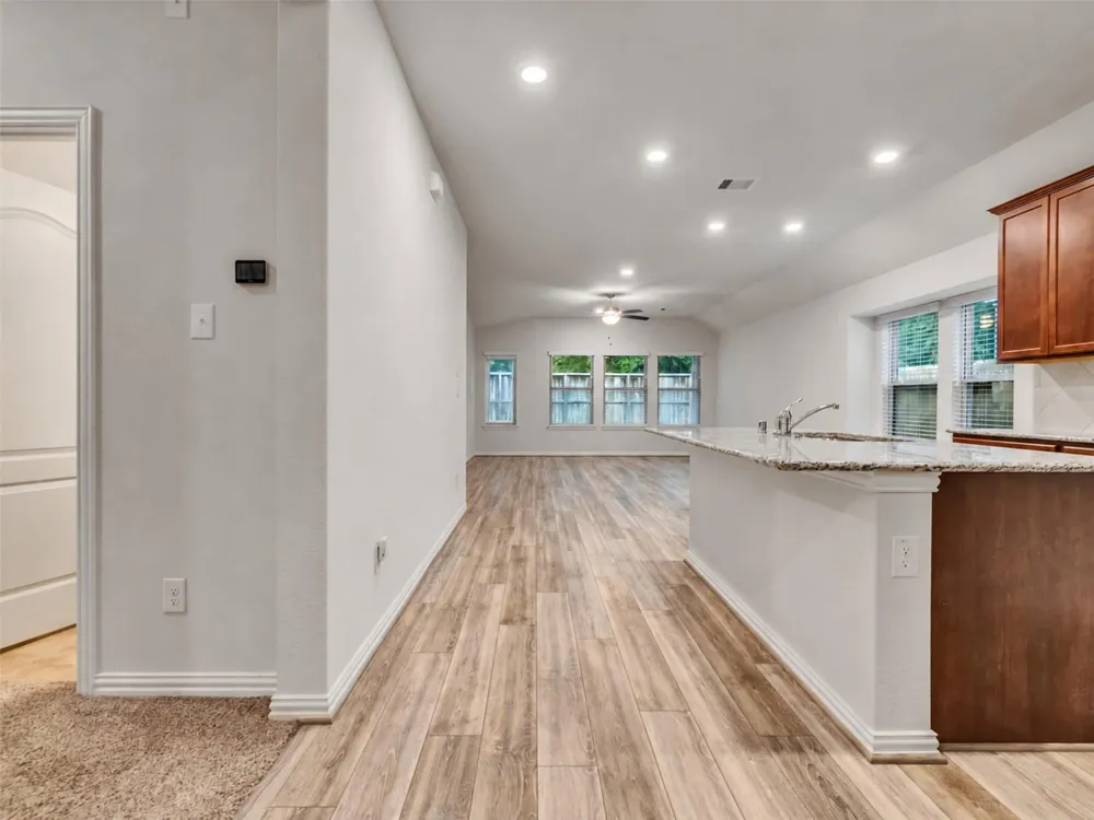 16923 Lagos Lane Crosby, TX 77532