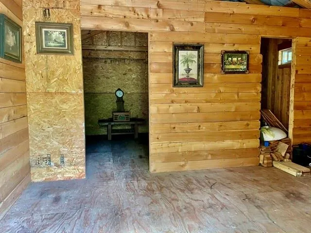 W  Christine Dr Splendora, TX 77372