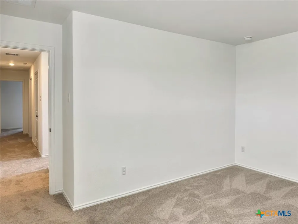 609 Soapstone Pass San Marcos, TX 78656