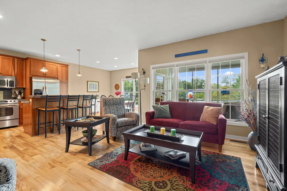 1687 S Trillium Circle Zeeland, MI 49464