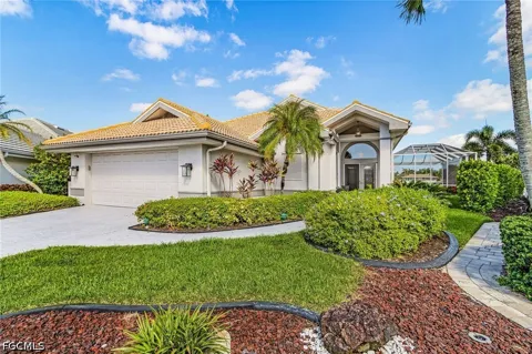 Mainsail Court