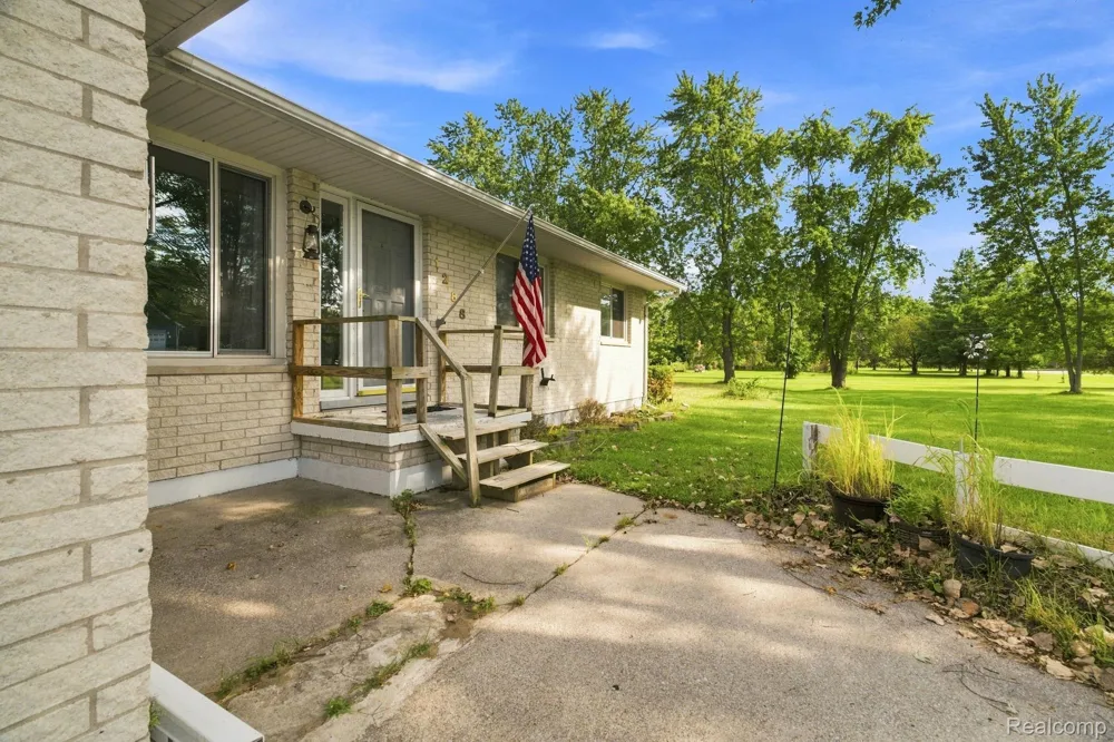 1288 40th Street Port Huron Charter Township, MI 48060